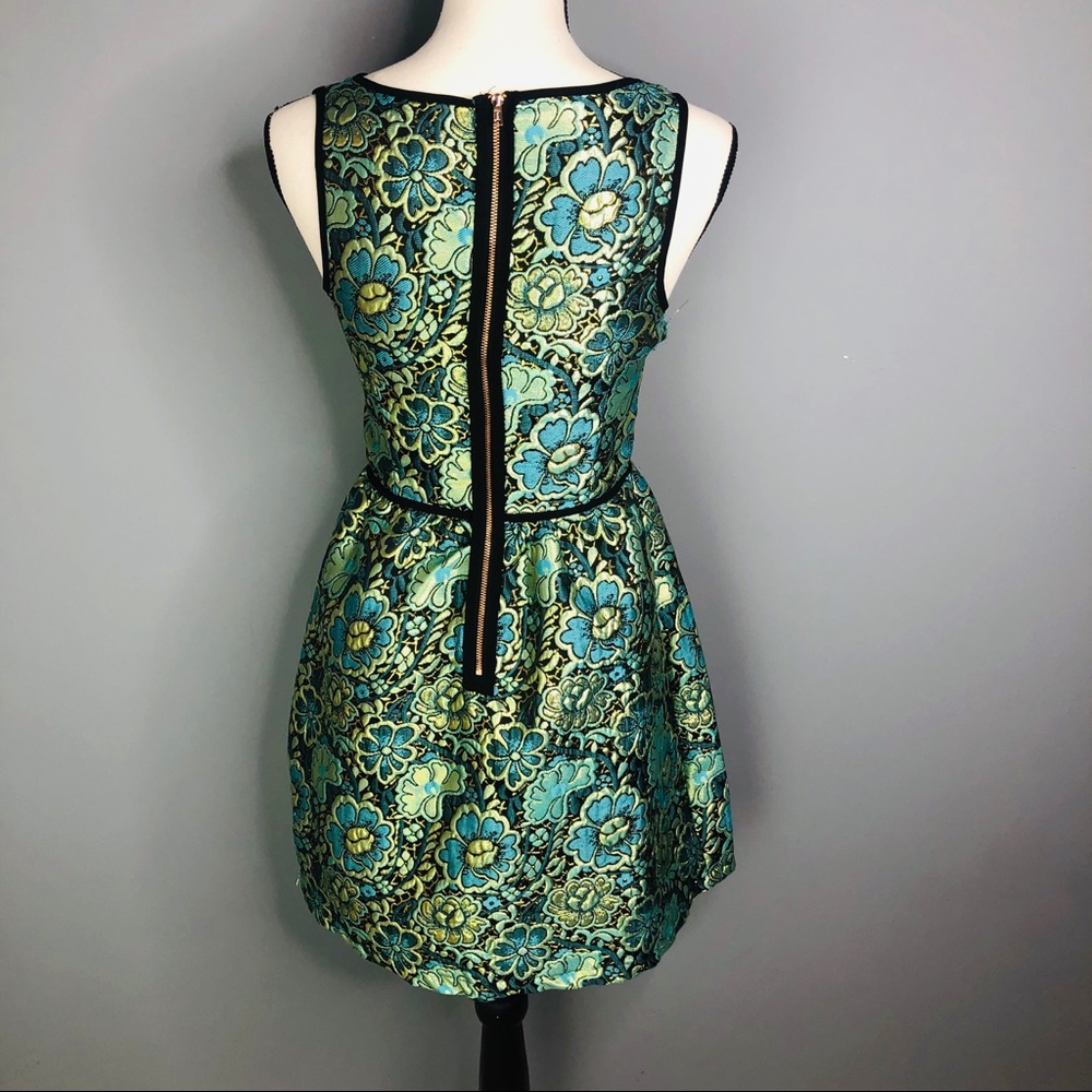 Metallic sleeveless dress size XS - Picture 8 of 8